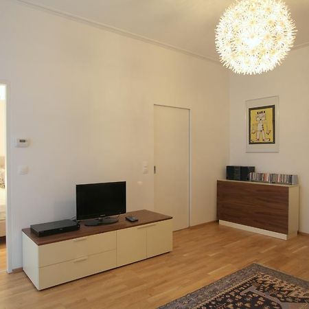 Moderne Stadtwohnung Mit Balkon Wien Rom bilde